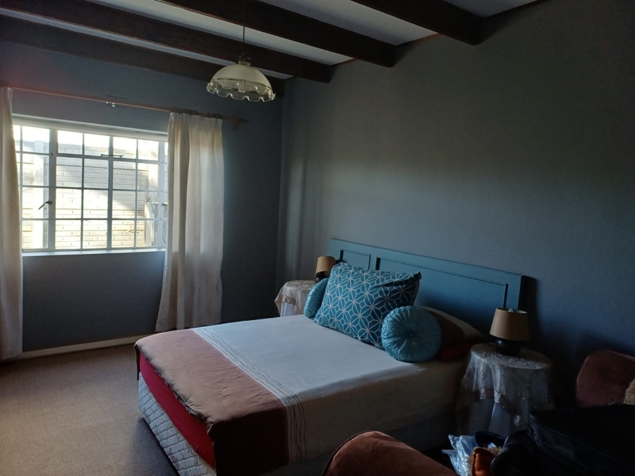 3 Bedroom Property for Sale in Prince Alfred Hamlet Western Cape